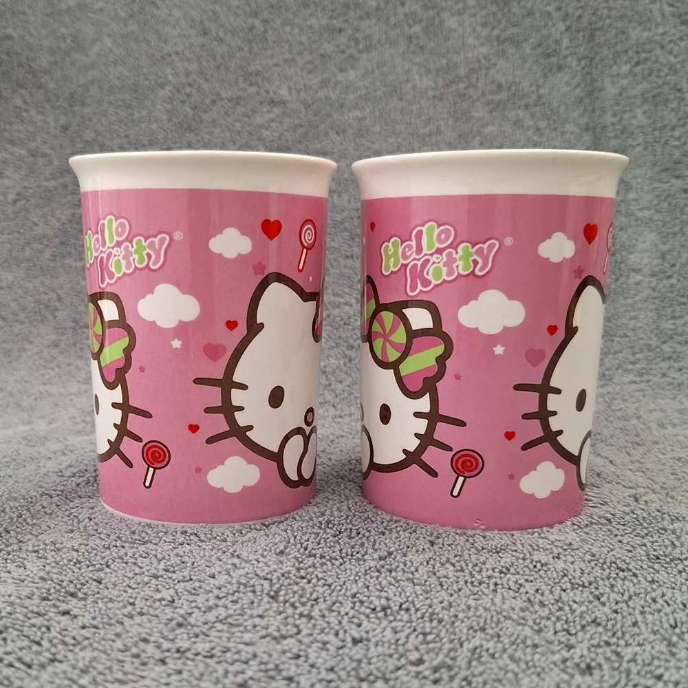 Set of 2 Hello Kitty peppermint candy theme mugs